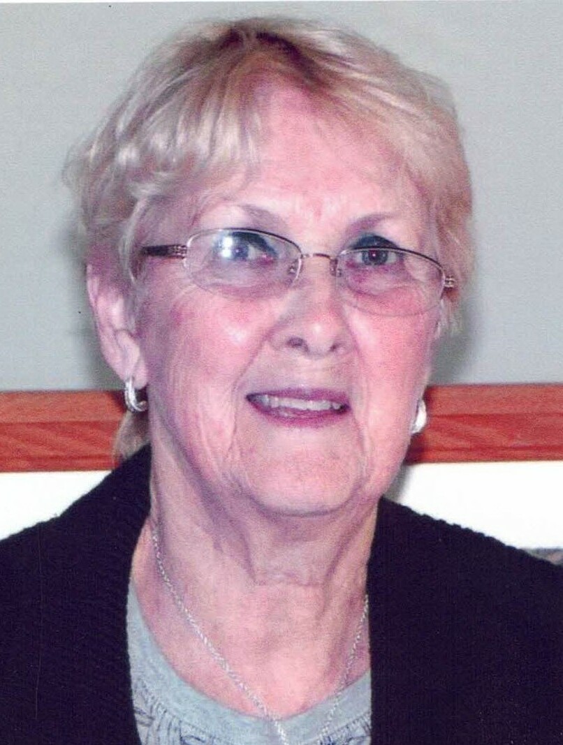 Dorothy Slade (Jones)